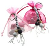 Bedankjes sleutelhanger gelukspoppetje bruidspaar bedankt roze en witte hartjes Bedankjes sleutelhanger gelukspoppetje bruidspaar bedankt roze en witte hartjes